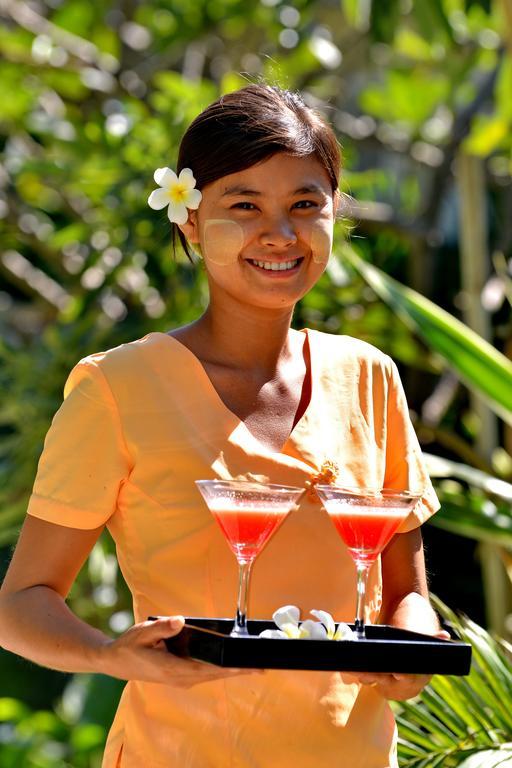 Oasis Hotel Nyaung-U 외부 사진