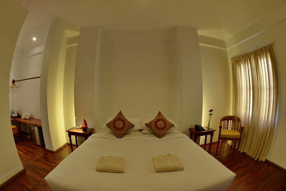 Oasis Hotel Nyaung-U 외부 사진