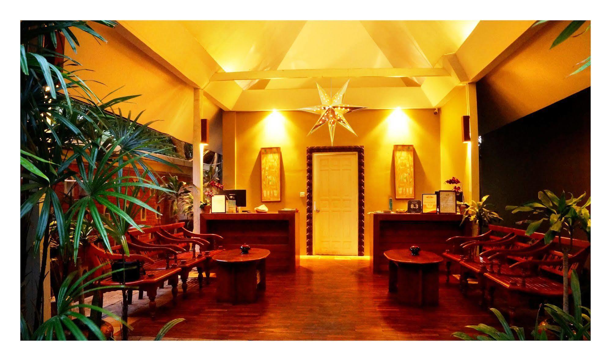 Oasis Hotel Nyaung-U 외부 사진