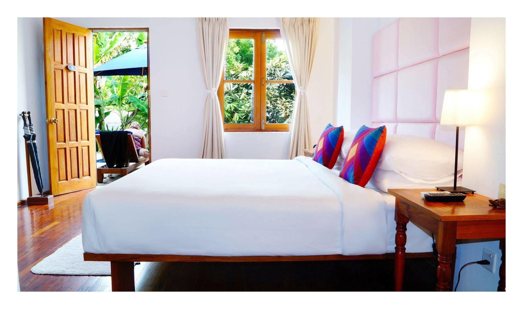 Oasis Hotel Nyaung-U 외부 사진