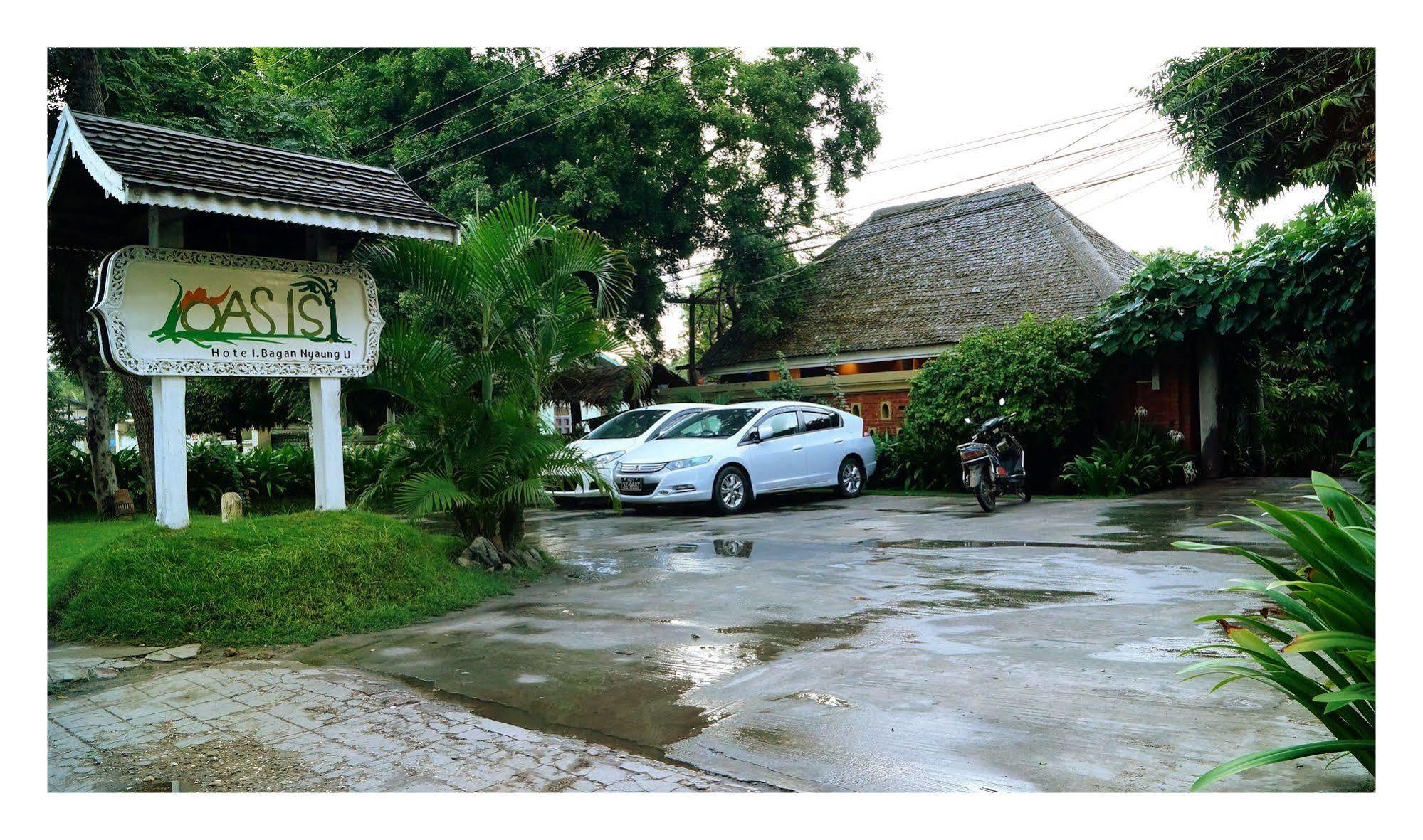Oasis Hotel Nyaung-U 외부 사진