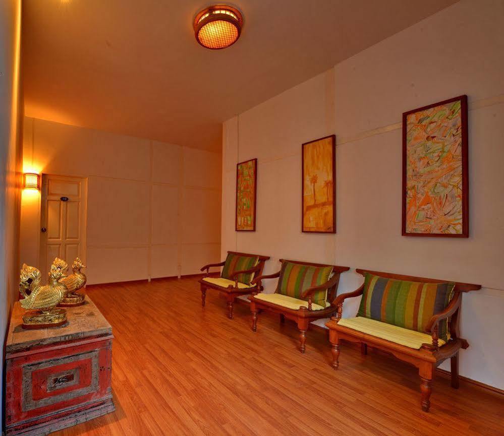 Oasis Hotel Nyaung-U 외부 사진