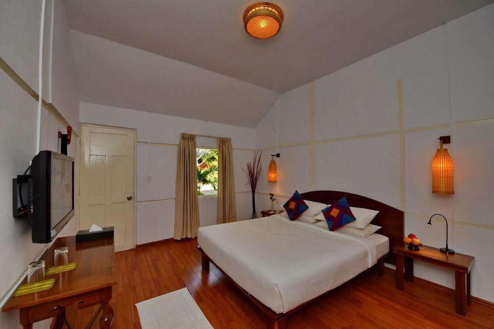 Oasis Hotel Nyaung-U 외부 사진